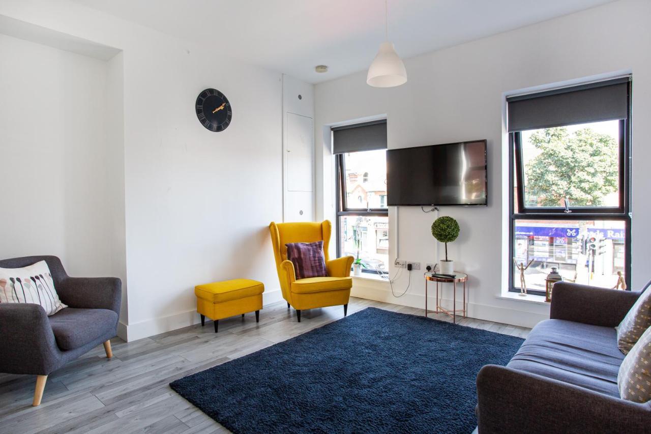 Modern Luxury Apartment, Sleeps 6, Best Location Belfast Kültér fotó